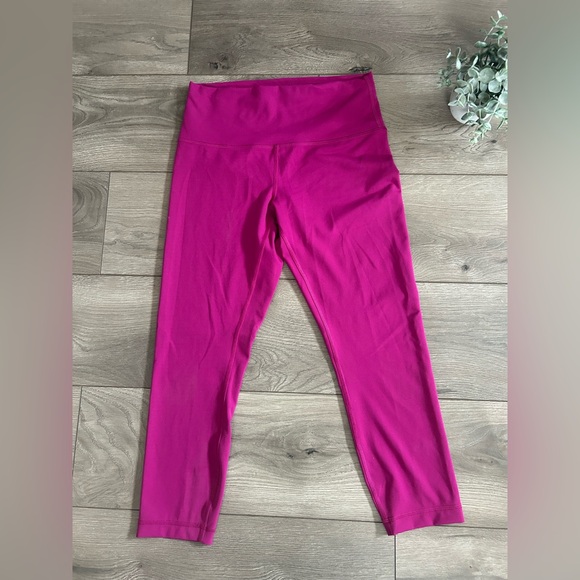 LULULEMON Wunder Train High-Rise Crop 23" Magenta Purple Size 10 - Picture 1 of 6